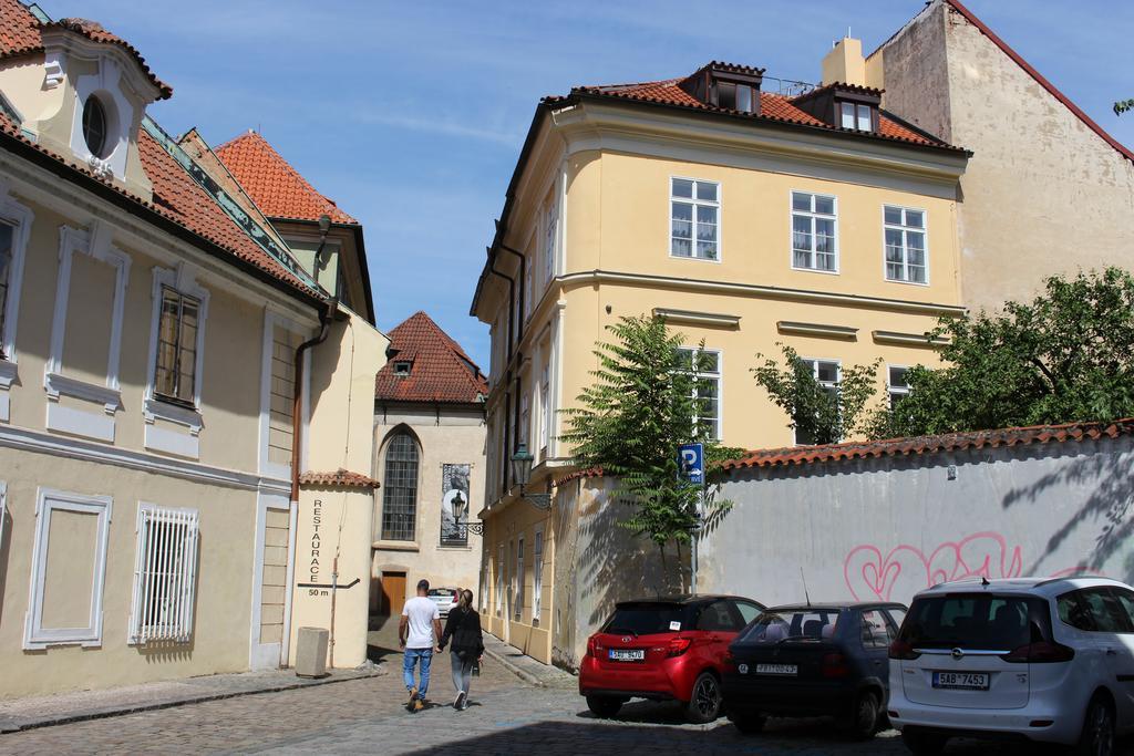 Agnes - Apartments Praga Exterior foto