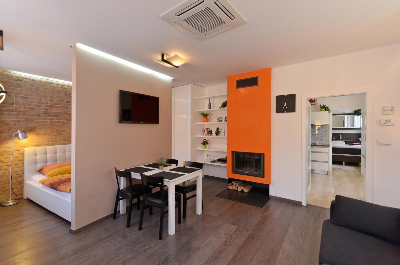 Agnes - Apartments Praga Exterior foto