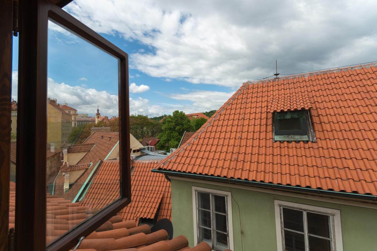 Agnes - Apartments Praga Exterior foto