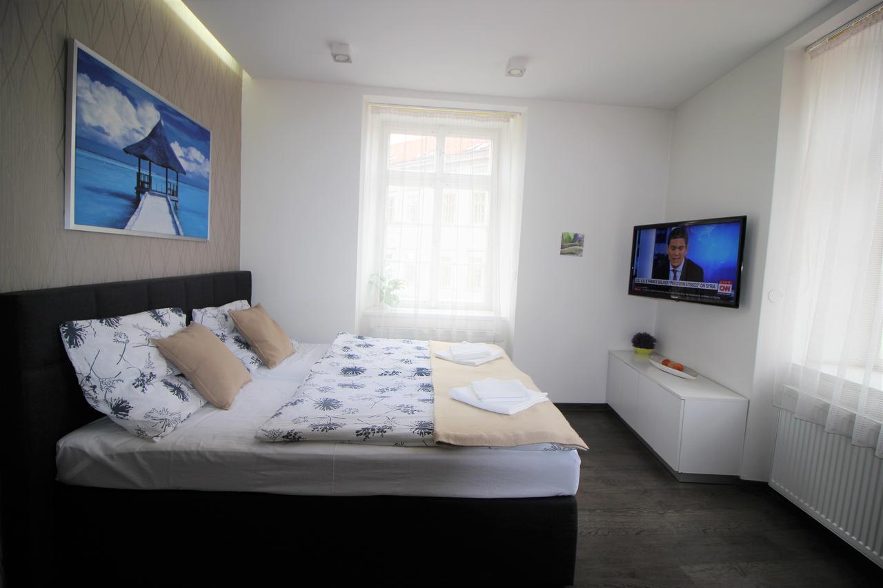 Agnes - Apartments Praga Exterior foto