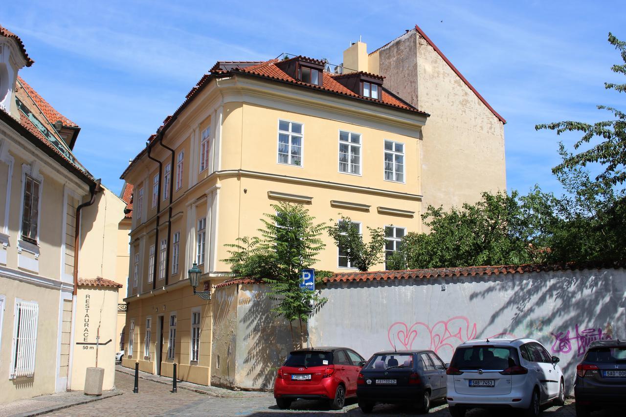 Agnes - Apartments Praga Exterior foto