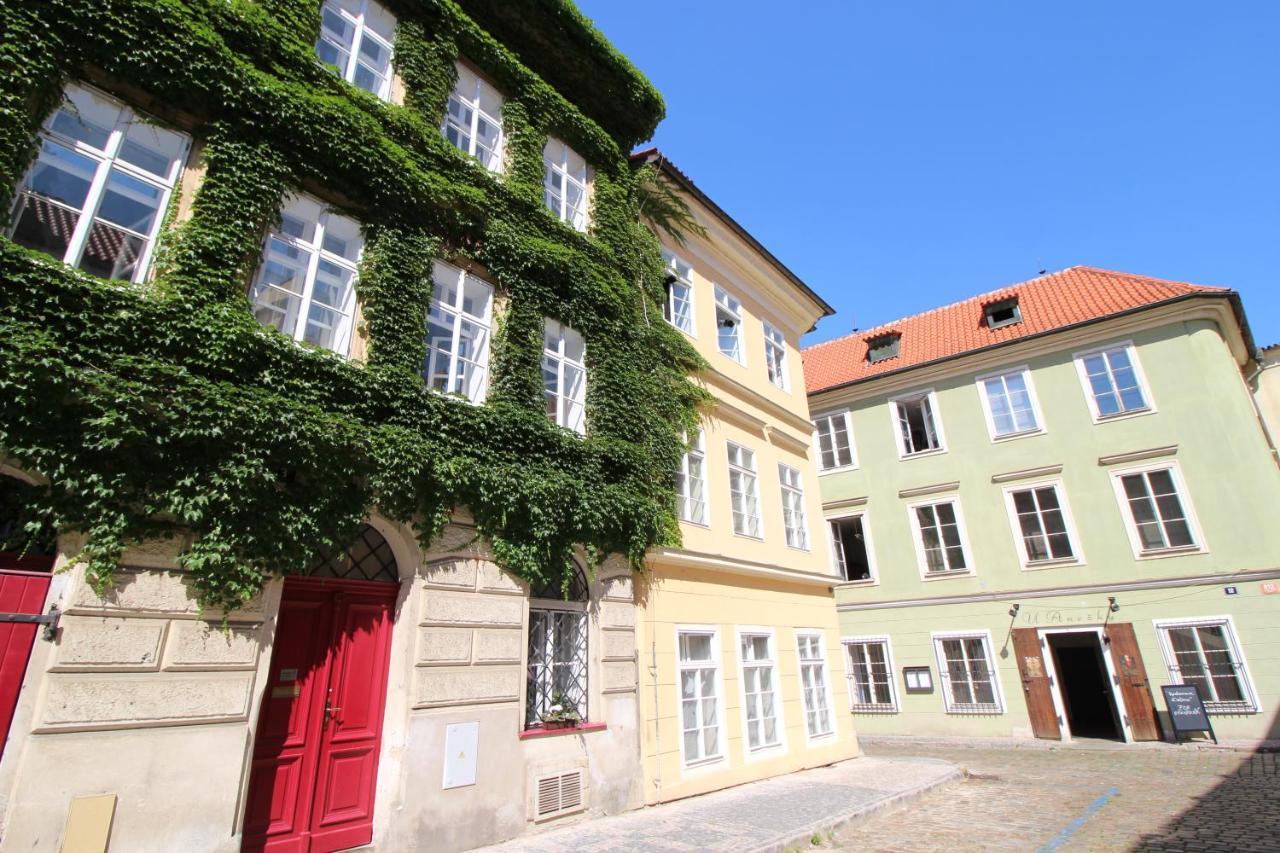 Agnes - Apartments Praga Exterior foto