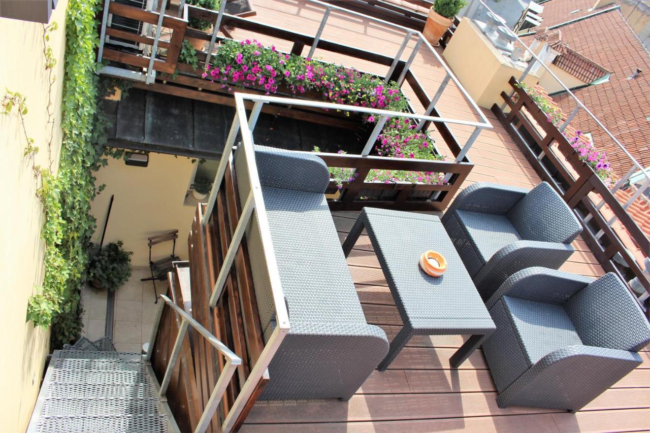 Agnes - Apartments Praga Exterior foto