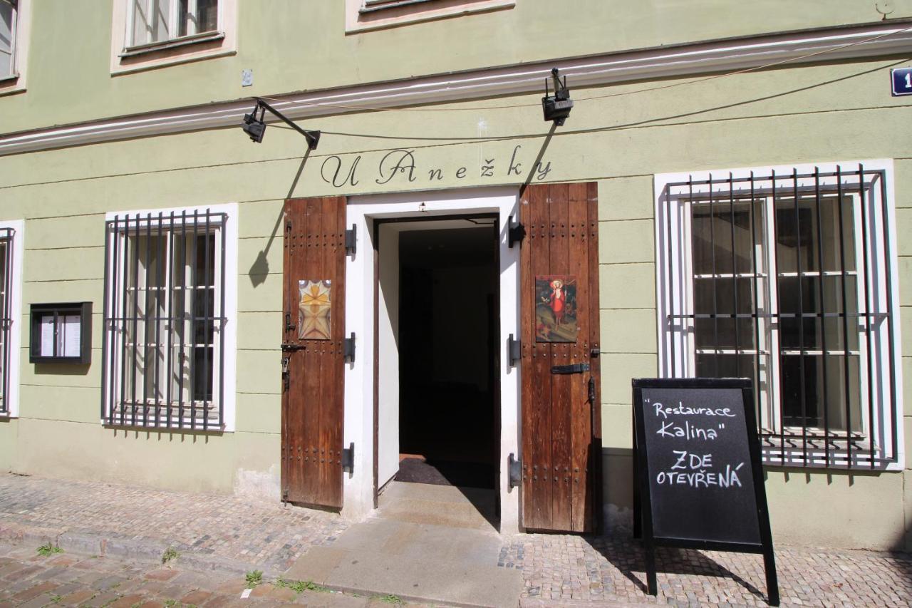 Agnes - Apartments Praga Exterior foto