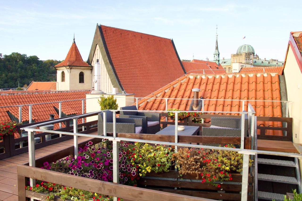 Agnes - Apartments Praga Exterior foto