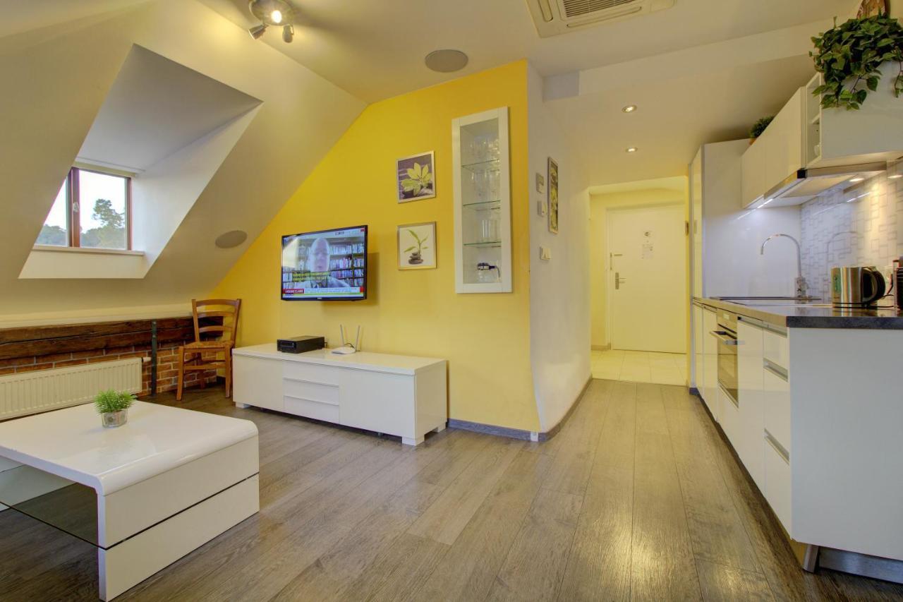 Agnes - Apartments Praga Exterior foto